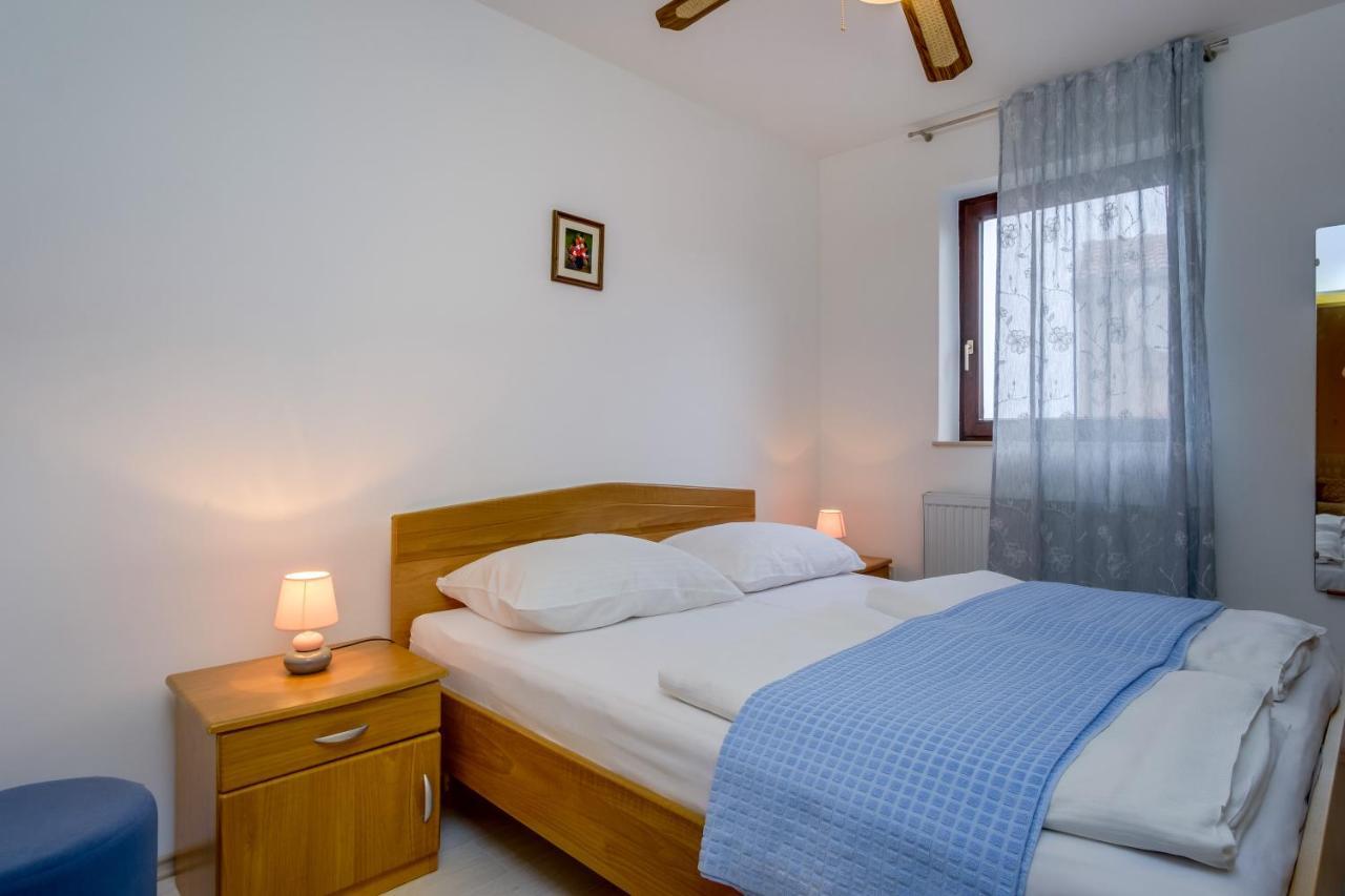 Apartments Anci Mali Lošinj Esterno foto